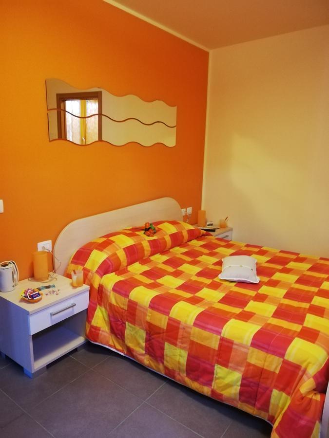B&B Notte E Di Monasterolo del Castello Екстер'єр фото