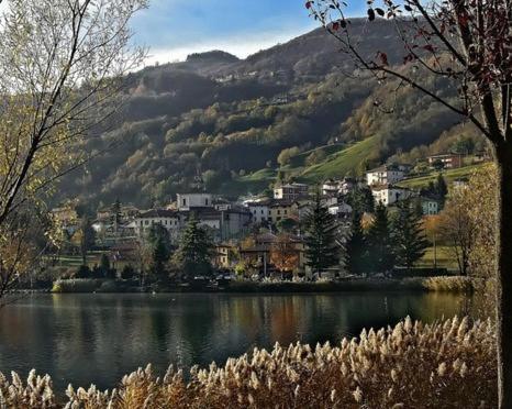 B&B Notte E Di Monasterolo del Castello Екстер'єр фото
